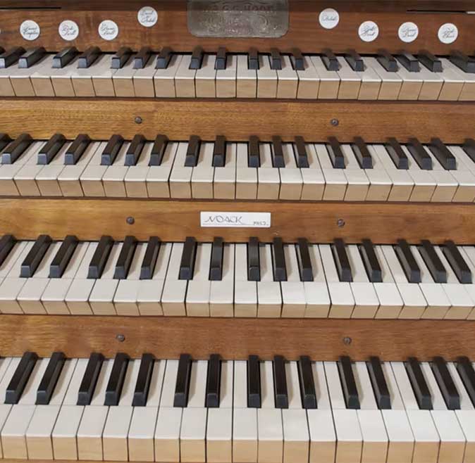 mechanics-hall-keyboard